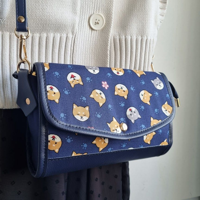 Mini-sac cartable "Akita" bleu simili cuir bleu marine