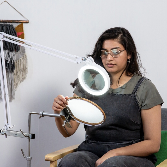 Magnifying Lamp plus Light Bracket