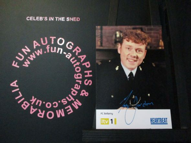 Mark Jordon (PC Bellamy) Original Pre-Print Yellow Heartbeat 6x4 Cast Card