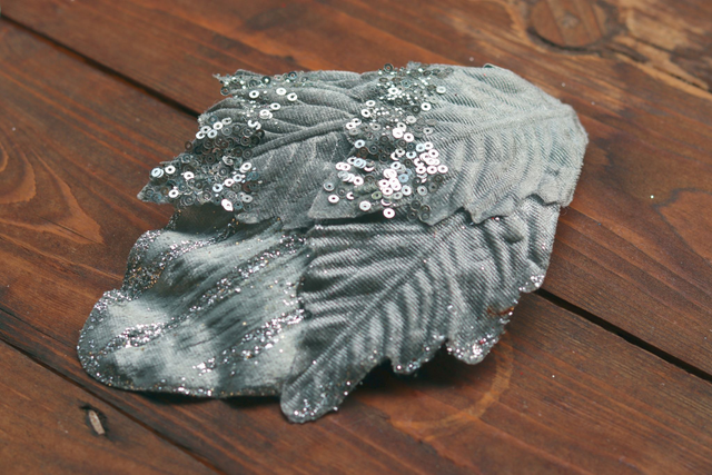 Bibi • Silver & sequin