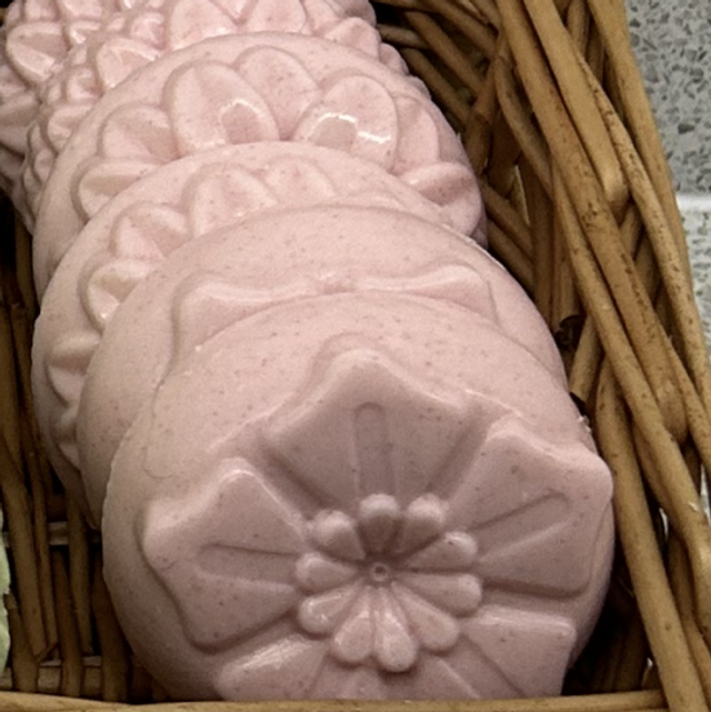 Candy Floss Oatmeal &amp; Shea Butter Soap