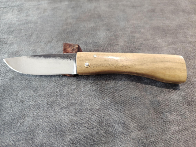 2 clous classique Molave n°26