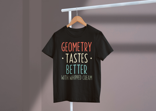 Geometry Tastes Better With Whipped Cream Pi Day Fun. Geometrie schmeckt besser mit Schlagsahne-Pi-Day-Spaß