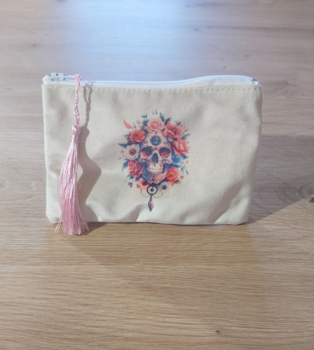 Petite pochette tête de mort 
