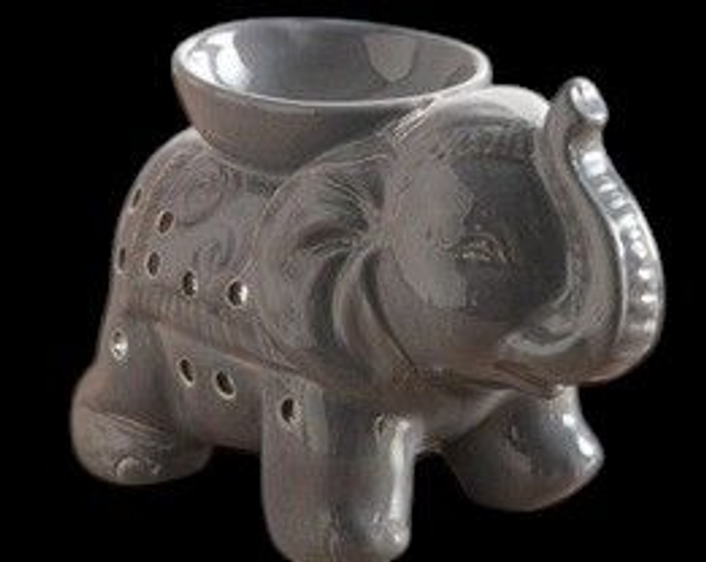 Brûle-Parfum Éléphant – "Énergie Sacrée"