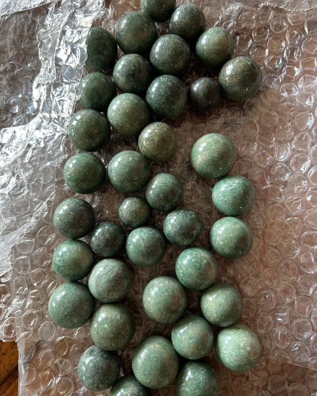 Green Aventurine Crystal Sphere – 30mm Stone of Opportunity for Luck, Growth &amp; Emotional Healing