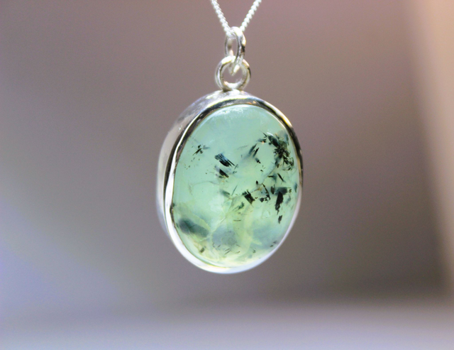 Collier Cocoon Epidote
