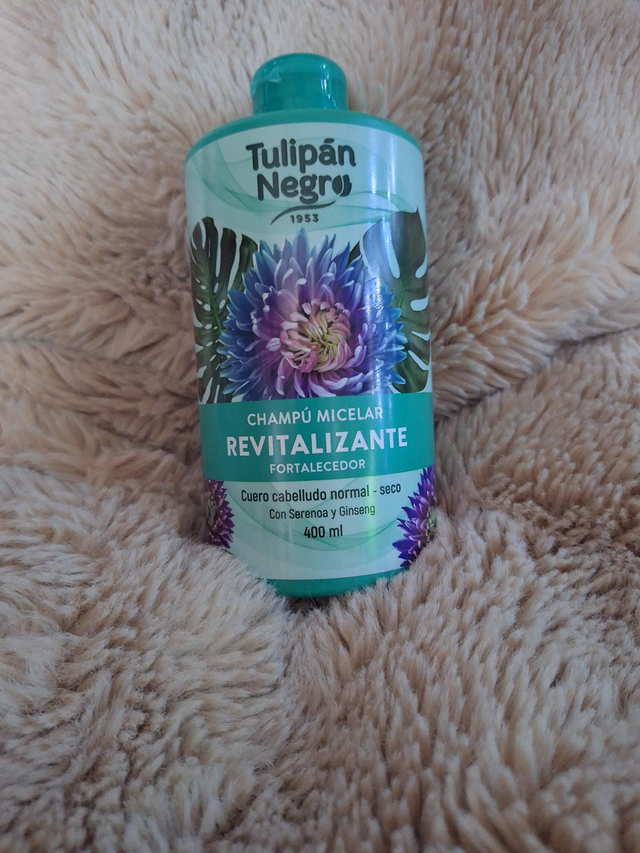 Tulipan negro shampooing revitalizante