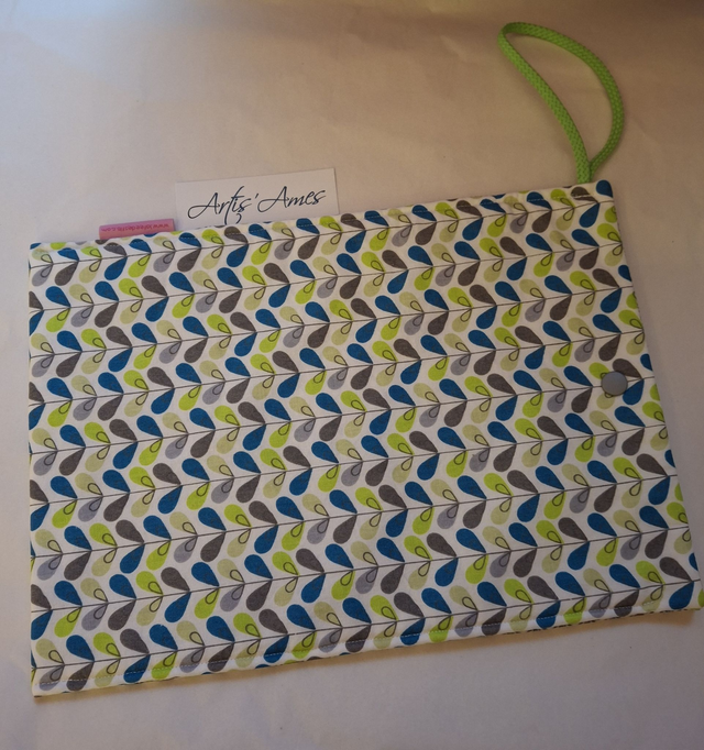 Pochette livre ou tablette Motifs bleu et vert