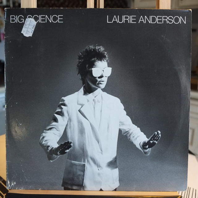 LAURIE ANDERSON - Big science