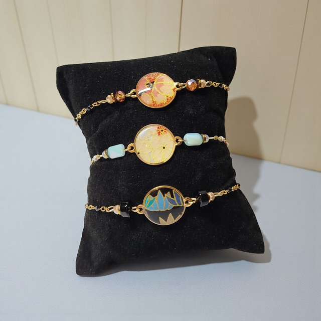 bracelet acier inoxydable motifs japonais noir bleu et doré