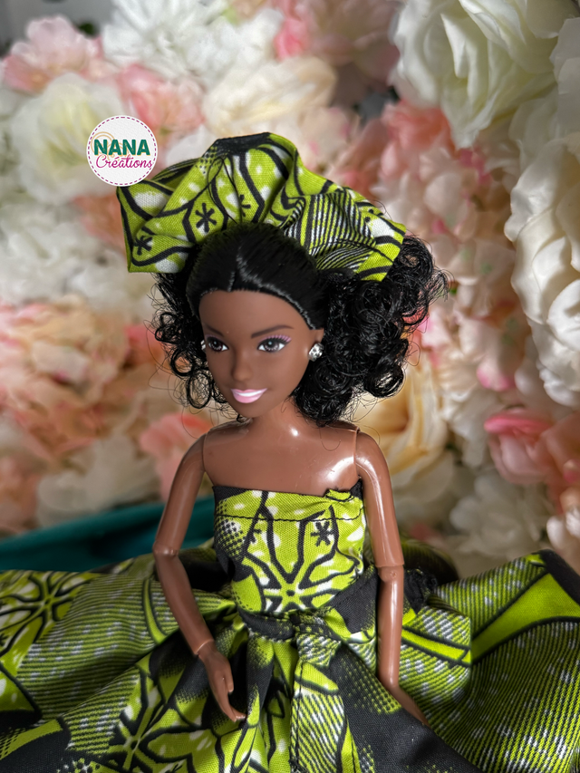 Poupée – Robe longue en Wax verte & Coiffe assortie - Fait main