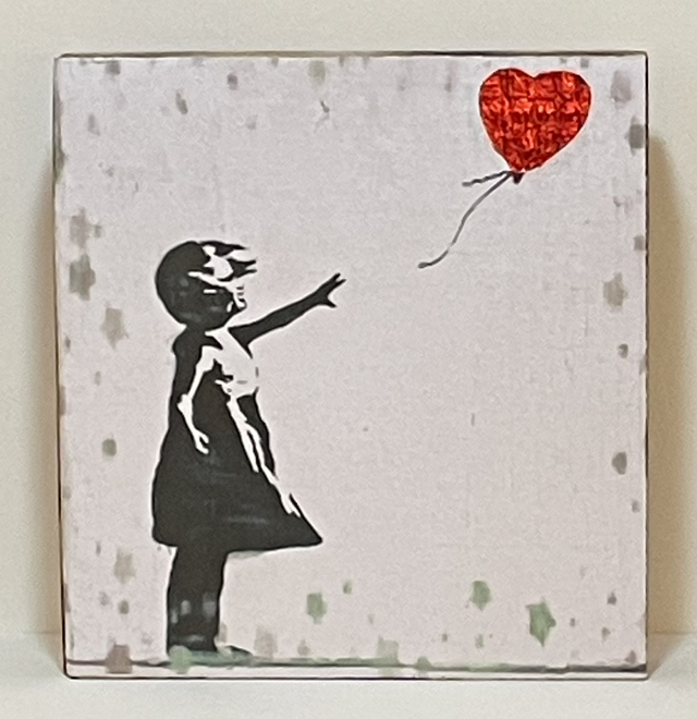 Holzblock Girl with Balloon Stars - Jane Framer 