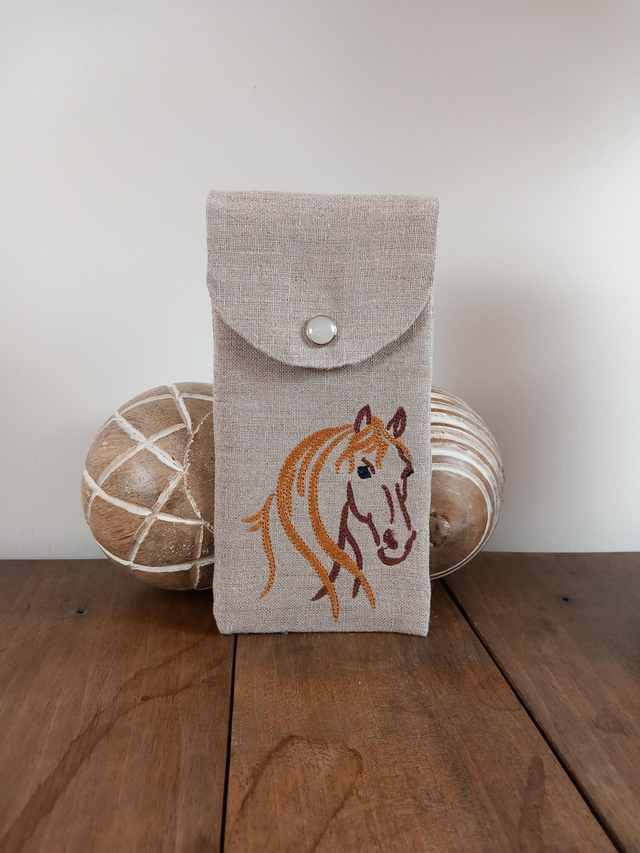 Étui à lunettes ou pochette téléphone lin brodé &quot;Cheval&quot;