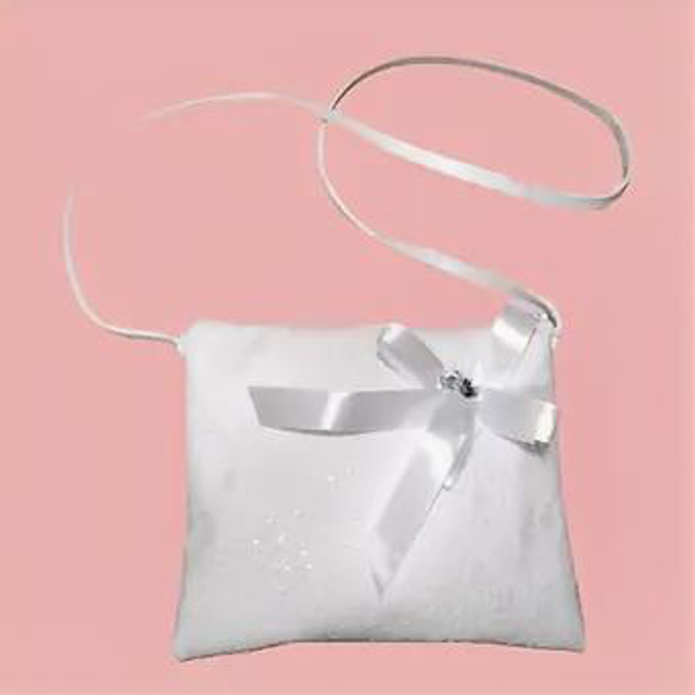 Sac pochette dentelle et paillettes