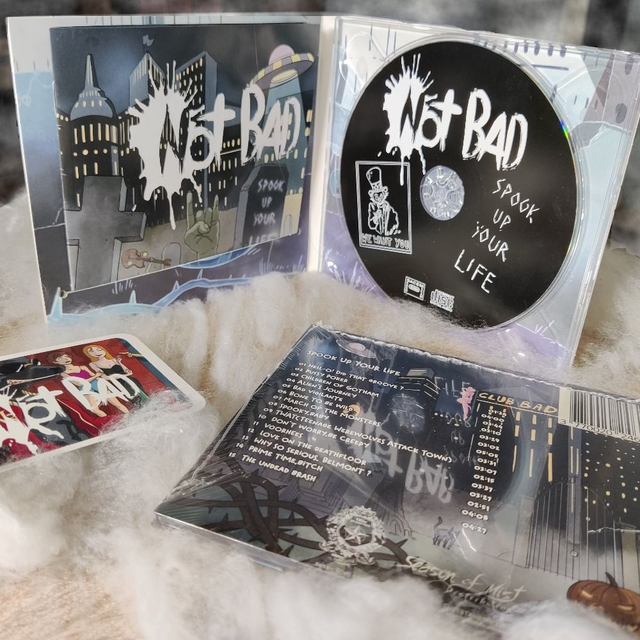 CD NoT BaD Spook up your life