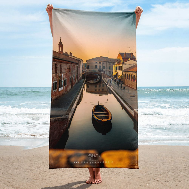 Telo mare sunset river