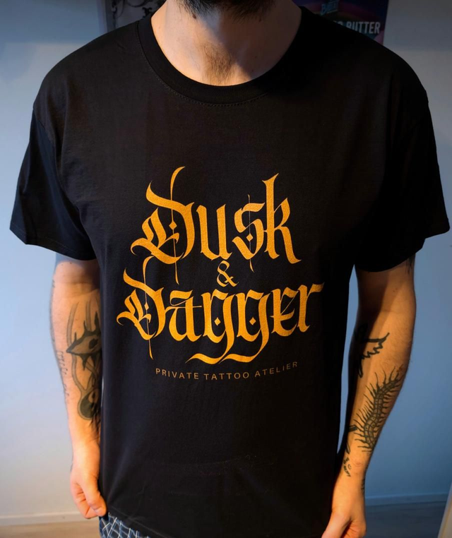 DUSK&DAGGER - UNISEX T-PAITA 