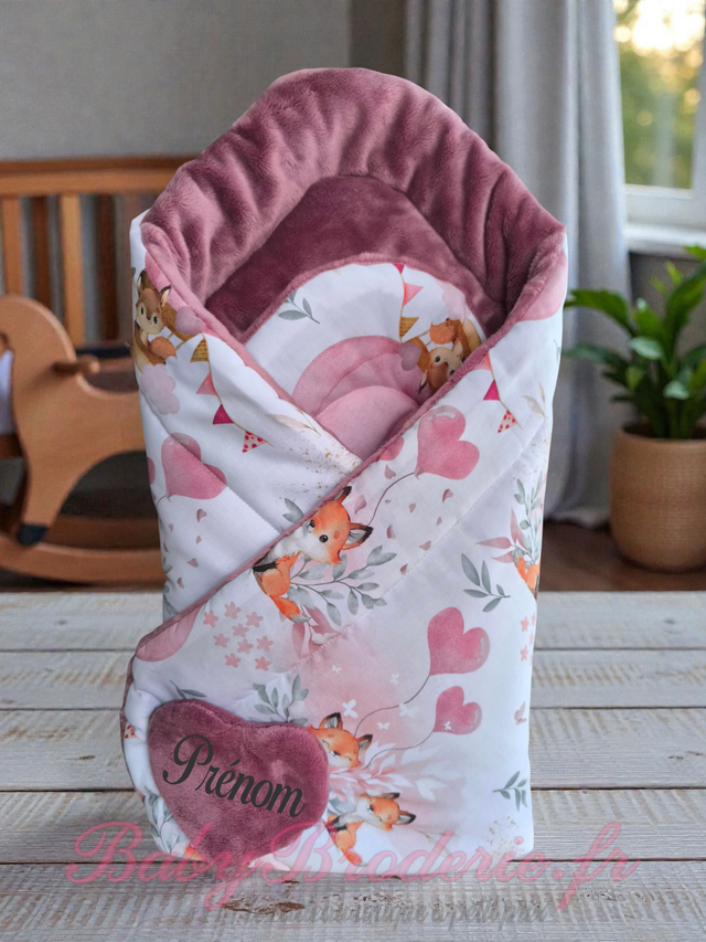 Nid d'ange Rose et motifs renards