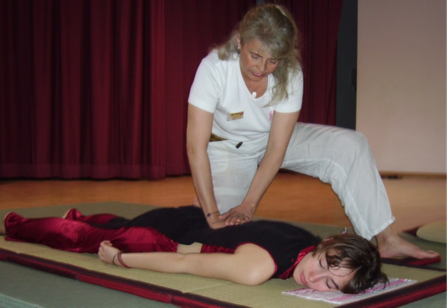 Massage / Shiatsu 45 minutes