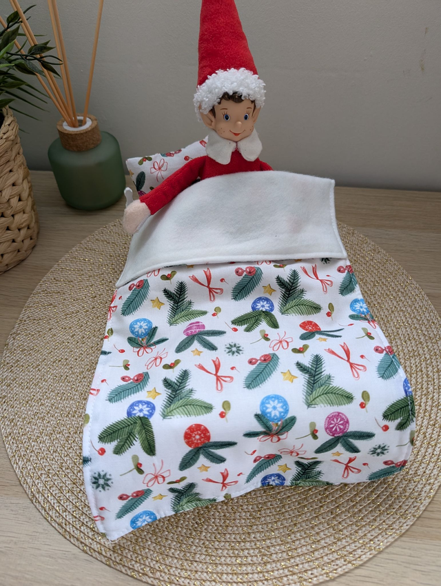 Parure de lit pour lutin farceur &quot;boules de Noël&quot;