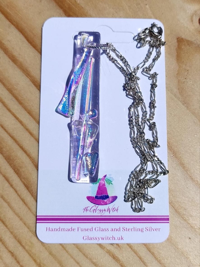 Lavender Lyric pendant 