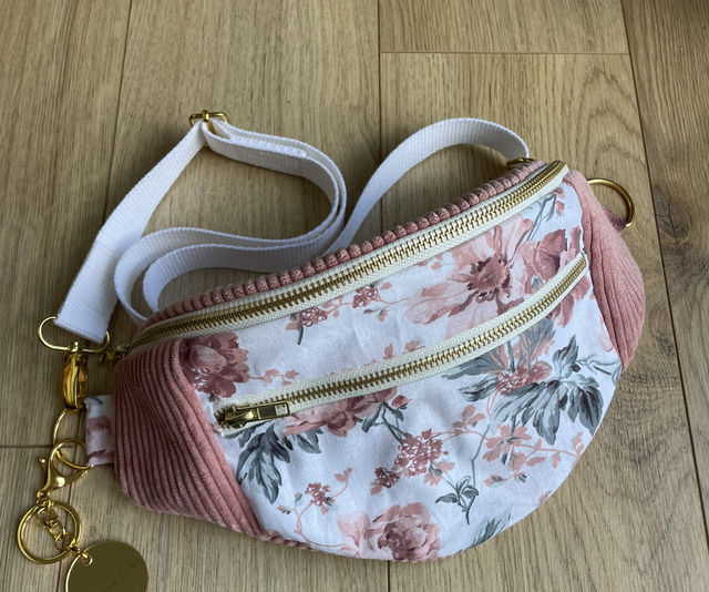 Sac banane fleuri