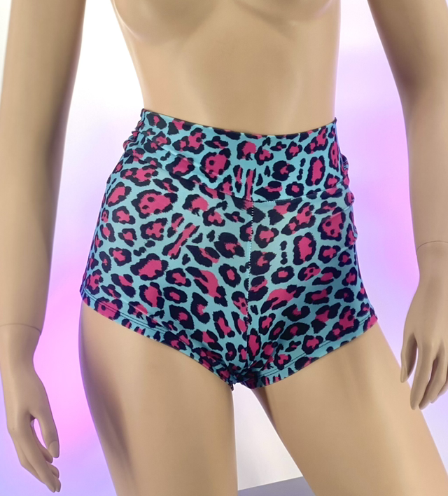Fruit Short Básico Leopardo
