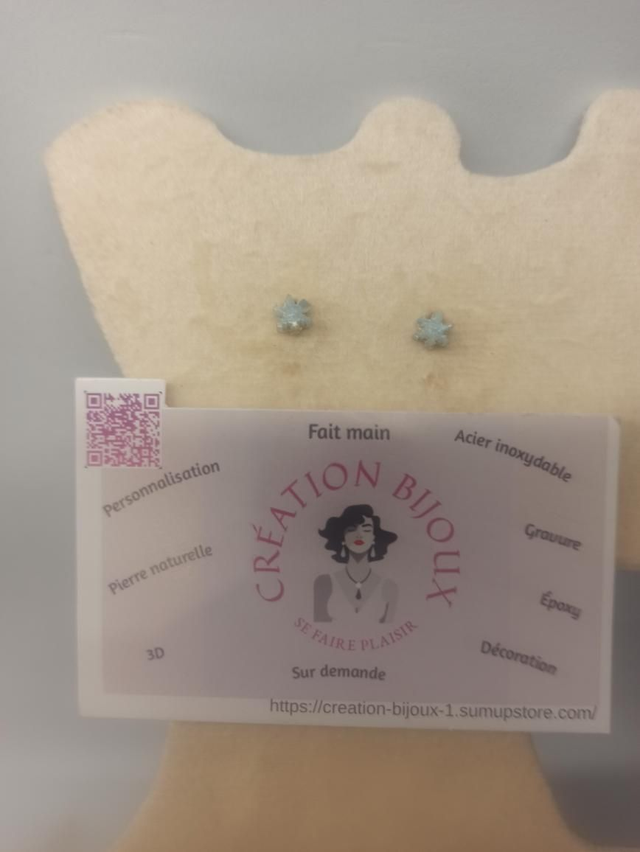 Boucle d'oreille époxy flocons 