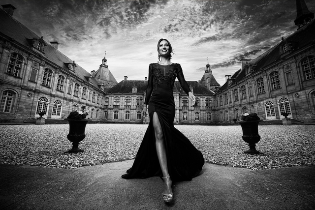 PACK BOOK MODELE PHOTO (Studio 30 min + 45 min + 1h  +20 retouches)