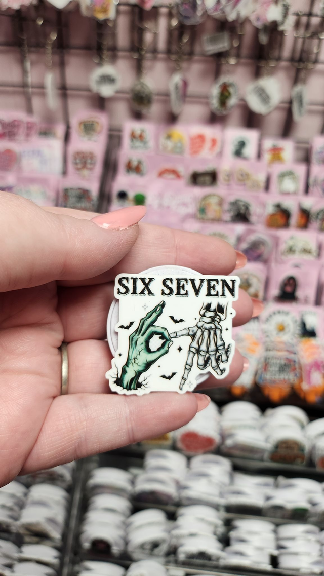 67 | Keyring, Pin or Phone Grip | 229