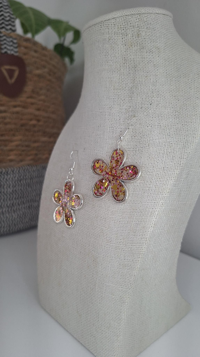 Boucles oreilles fleurs paillettes dorées/roses
