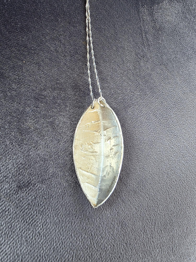 Maki-e necklace "Sun" - (MKN3)