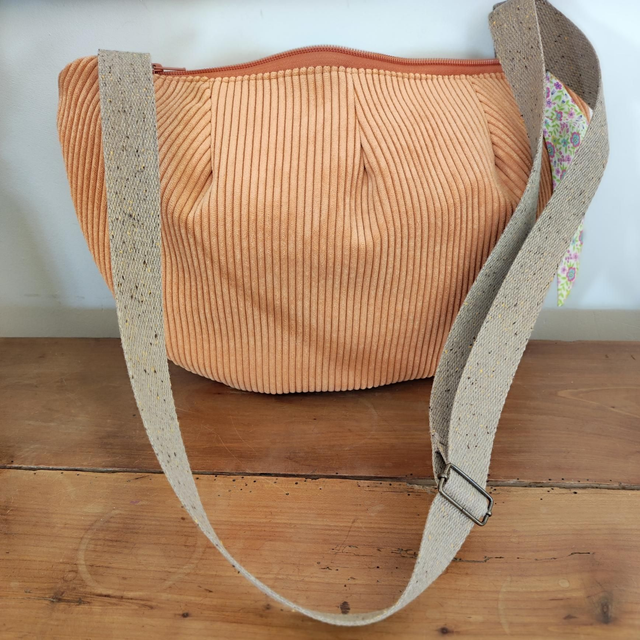 Sac LUNA dim3 banane - demi lune