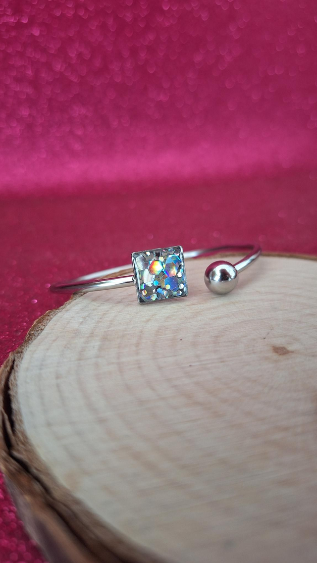 Jonc carré argenté paillettes argentées holographiques 