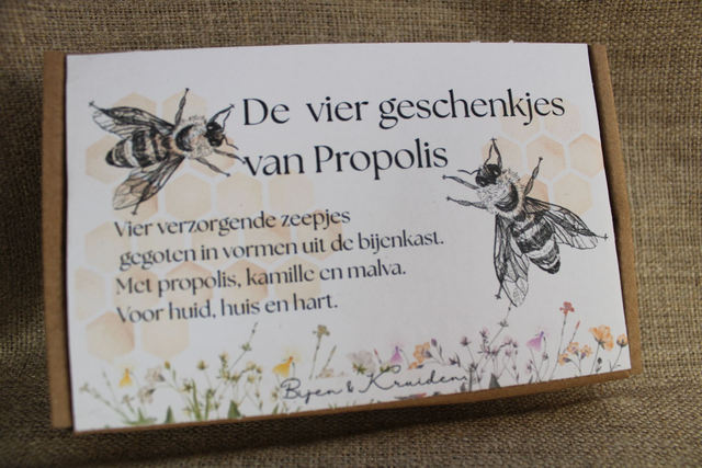 De vier geschenkjes van Propolis – Zeepjes met intentie
