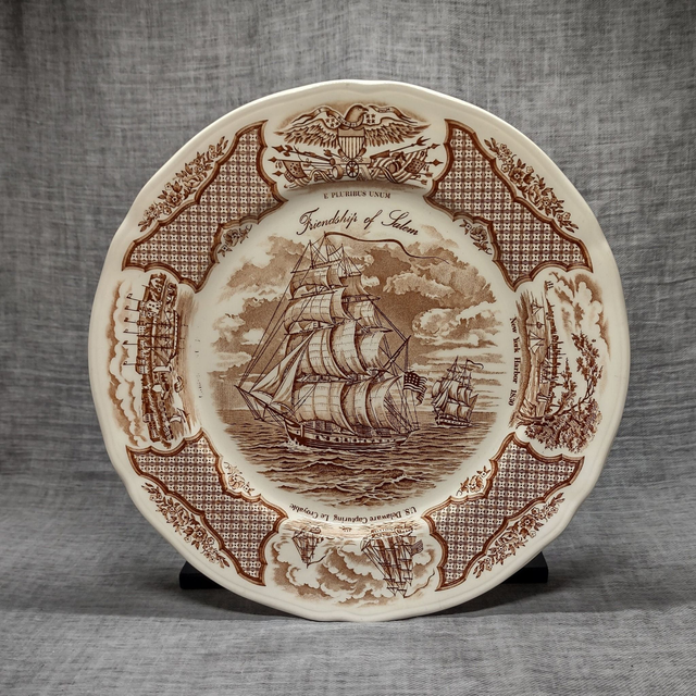 Alfred Meakin | Dinerbord Plat bord (diameter 27 cm | hoogte 3 cm) ‘Fair Winds - Friendship of Salem’ decor Bruin | Vintage