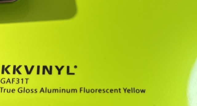 True Gloss Aluminum Fluorescent Yellow GAF31T