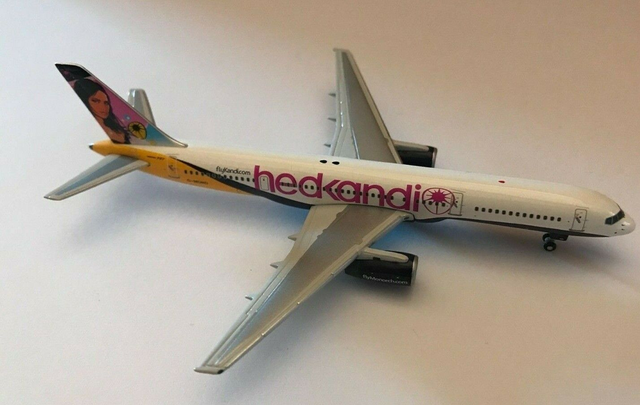 Monarch Airlines B757-200 (G-MOND), 1:400, Phoenix