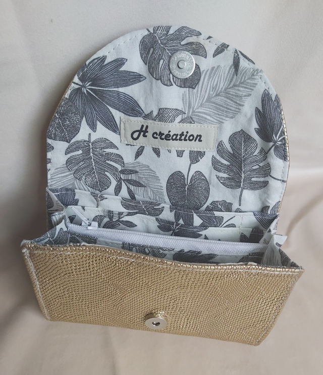 Porte monnaie simili cuir doré