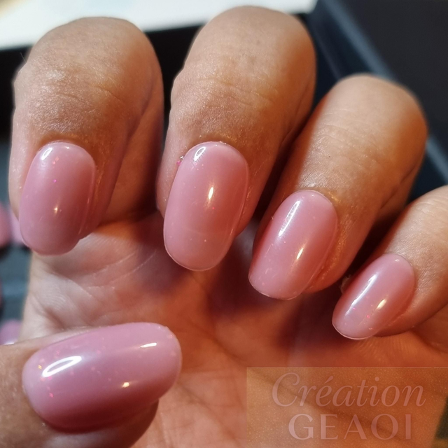 Coco flakes blush little oval S créer sur commande délai de 7jours ouvrable