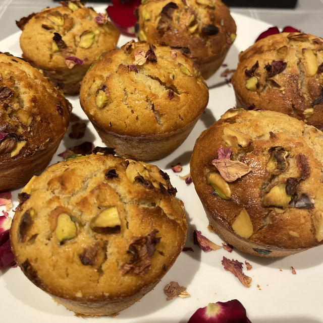 Thandai Muffin - 10 pcs 