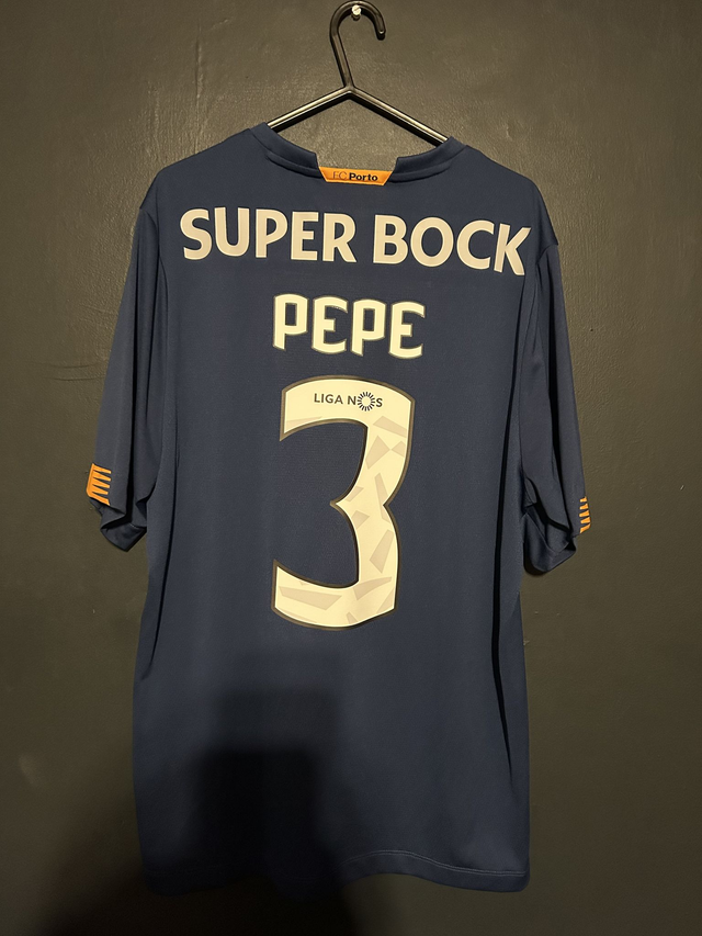 (M) FC Porto 2020-21 Away / PEPE 3