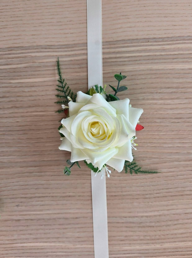 Faux Wrist Corsage 