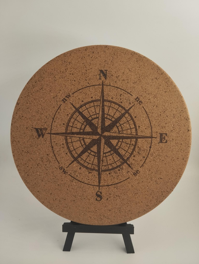 ✨ Dessous de plat en liège – Motif Rose des vents ✨