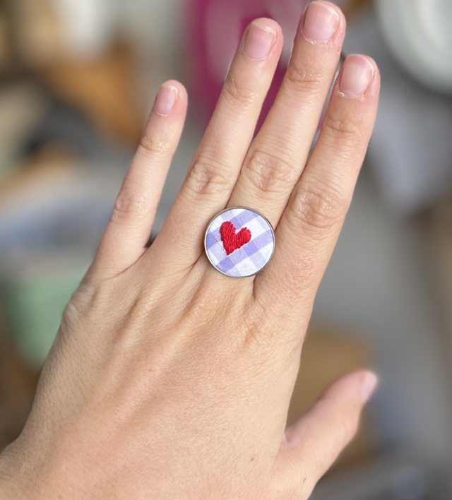 Bague cœur rouge *vichy violet