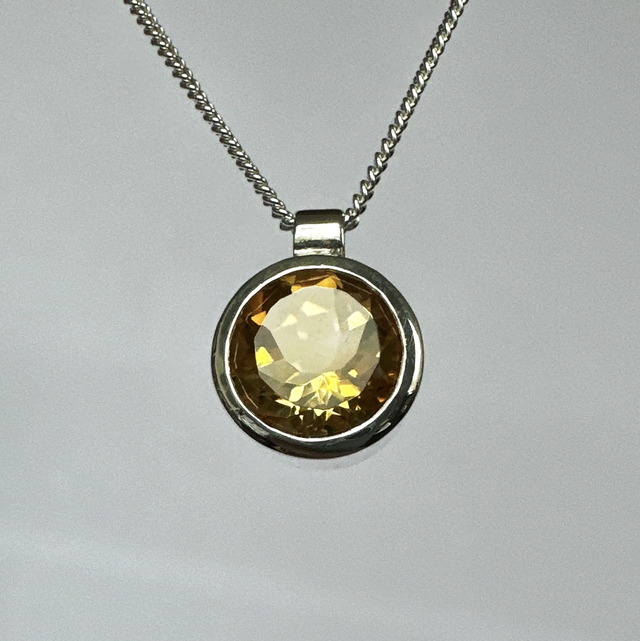 Citrine Solitaire Pendant 