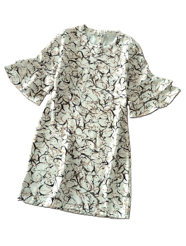 Robe manches à double volants