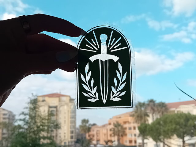 ✨ Sun Catcher Statique &quot;Épée Fantasy &amp; Étoiles&quot; – Magie et Aventure ⚔️🌟