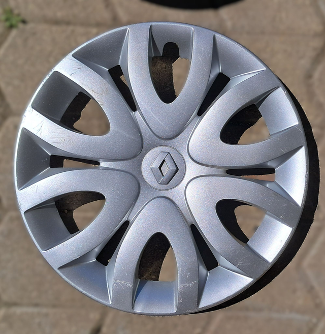 Enjoliveur Clio 4 modèle Paradise 15" Occasion